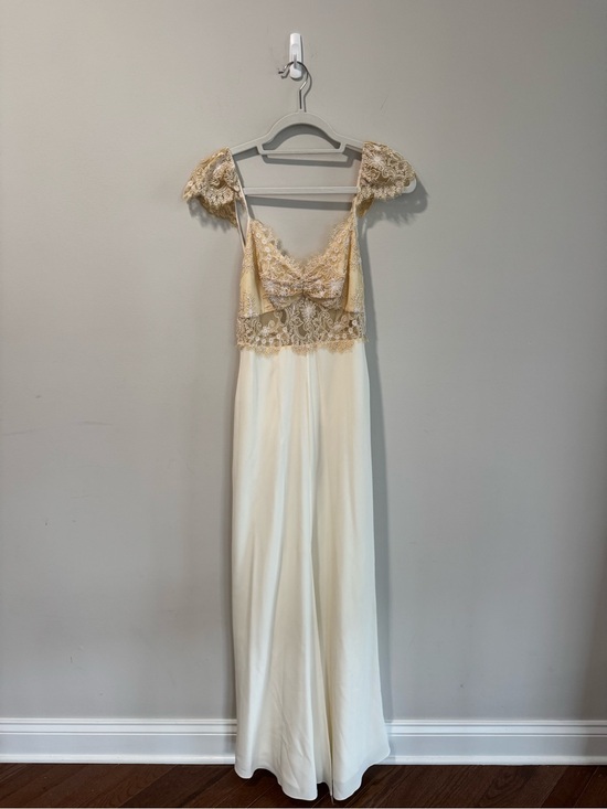 Free People Dresses & Skirts - limited edition Free People Cream, Ivory Lace Maxi Dress
